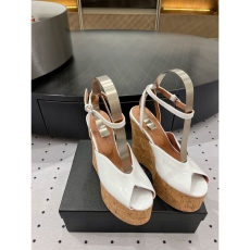 Alaia Sandals